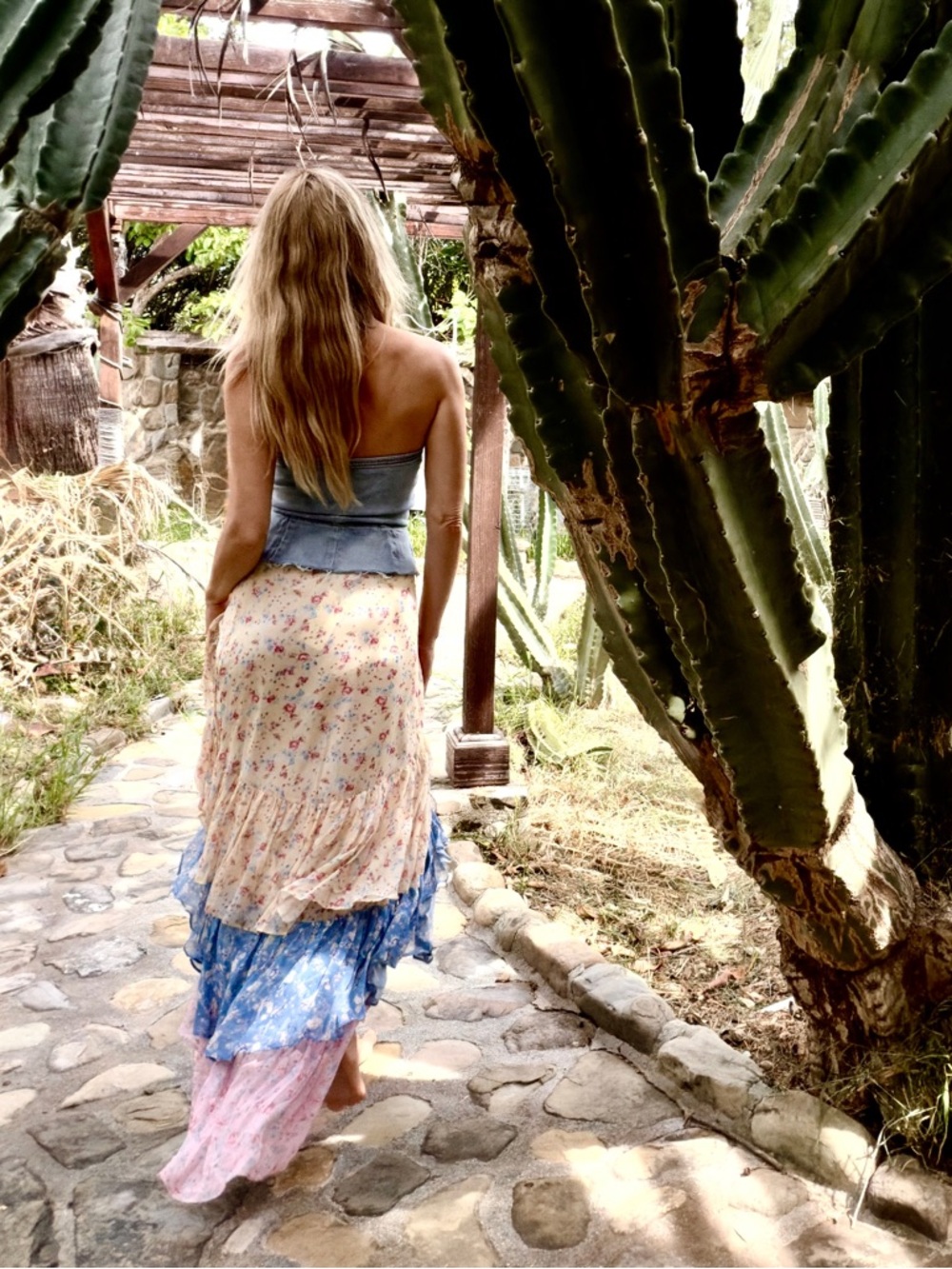 LoveShackFancy Lisette Layered High Low Floral Maxi Skirt Size 4 NWT - Picture 3 of 6